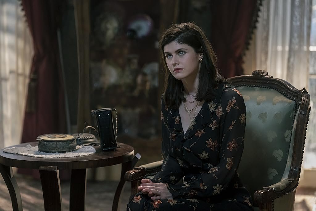 Inground,Alexandra Daddario,John Cho,Scott Free Productions,Aaron Katz
