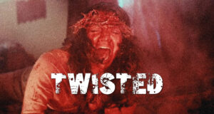 Djimon Hounsou chasse Lauren LaVera dans ‘Twisted’, le nouveau thriller horrifique de Darren Lynn Bousman