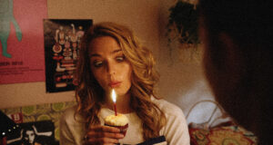 “Happy Birthdead 3” : Jessica Rothe confirme son retour, Christopher Landon prêt à conclure la saga