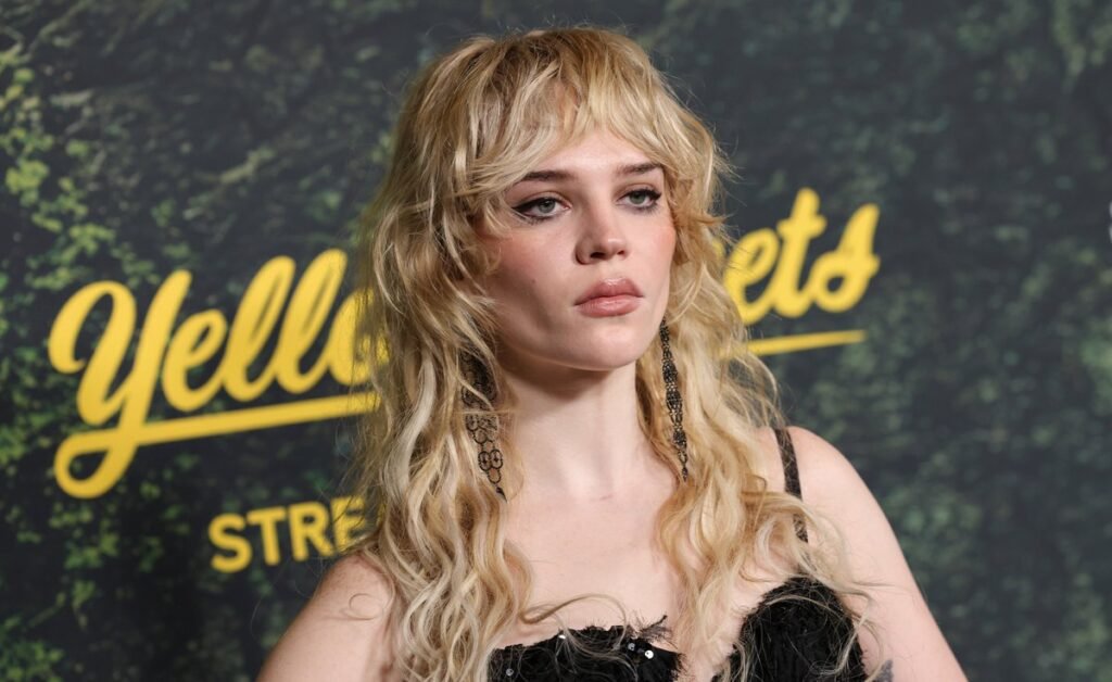 Sophie Thatcher au casting de "Cavendish"