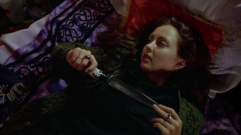Katharine Isabelle dans Ginger Snaps (2000)