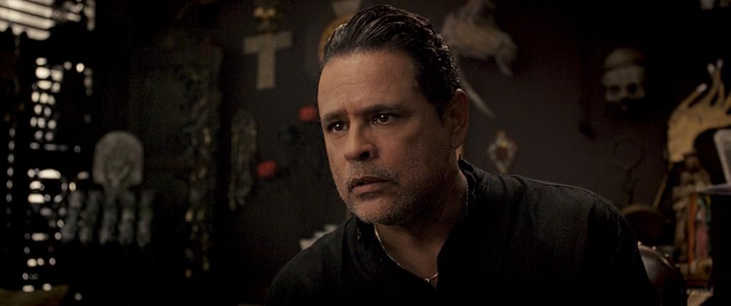 Raymond Cruz dans La Malédiction de la Dame blanche (2019)