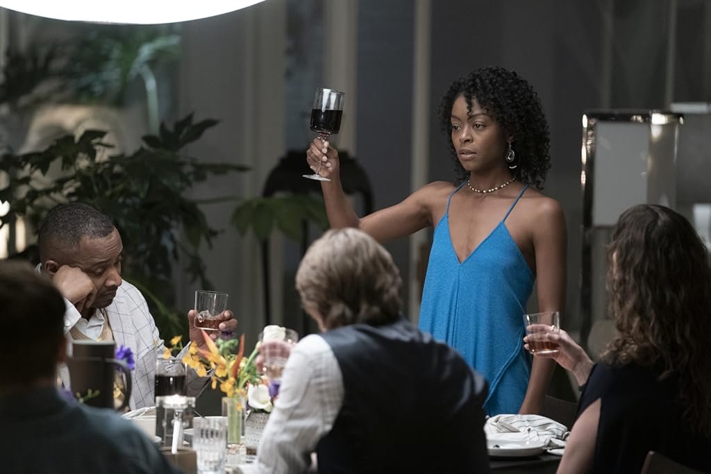 Danielle Deadwyler dans la série Station Eleven (2021)