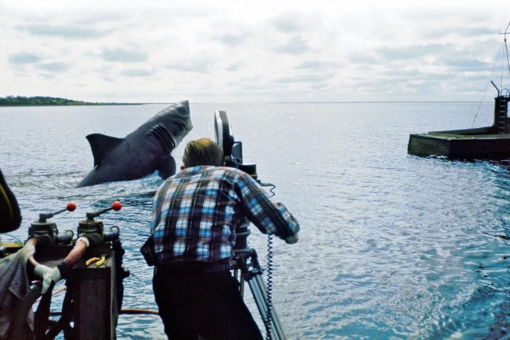 Bill Butler et Bruce dans Les Dents de la mer (1975)