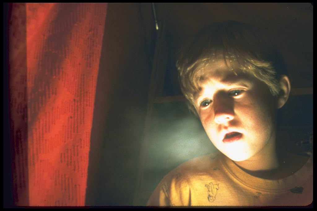 Haley Joel Osment dans Sixième Sens (1999)
