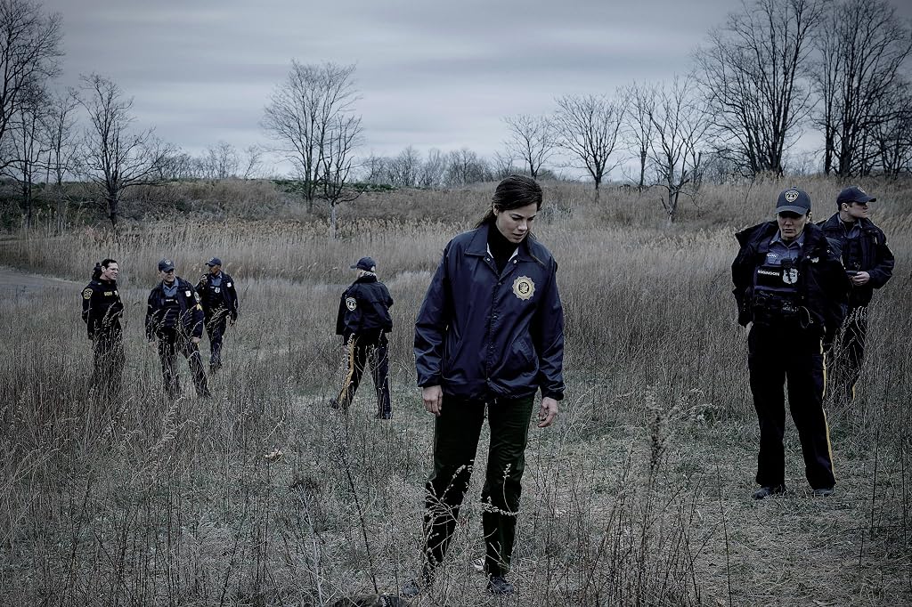 Michelle Monaghan et Matthew E. Brown dans The Whisper Man (2026)