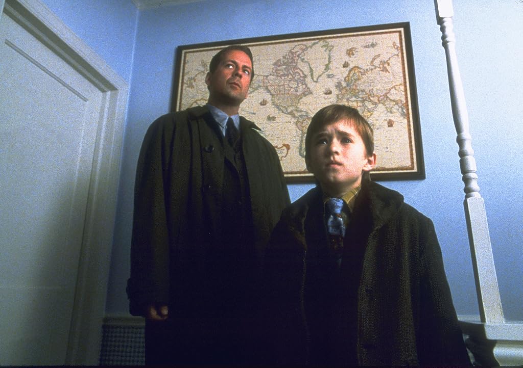 Bruce Willis et Haley Joel Osment dans Sixième Sens (1999)