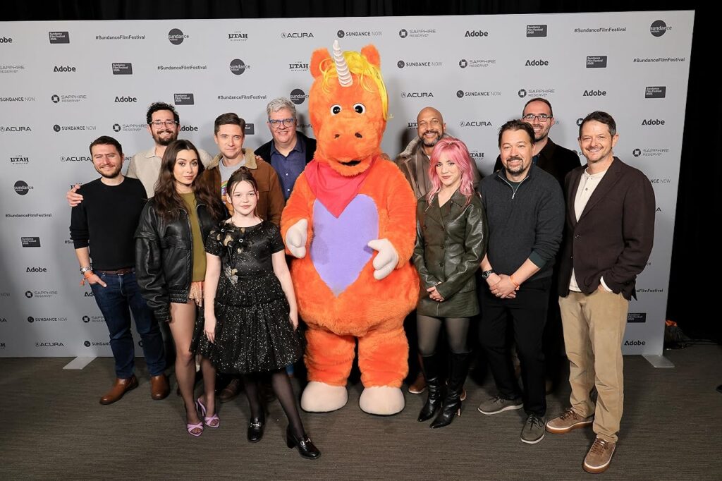 Topher Grace, Tyler Davidson, Delaney Quinn, Casper Kelly, Keegan-Michael Key, Cristin Milioti, Jamie King, J.D. Lifshitz, Raphael Margules, Drew Sykes et Tracy Rosenblum lors d'un événement pour *Buddy* (2026)