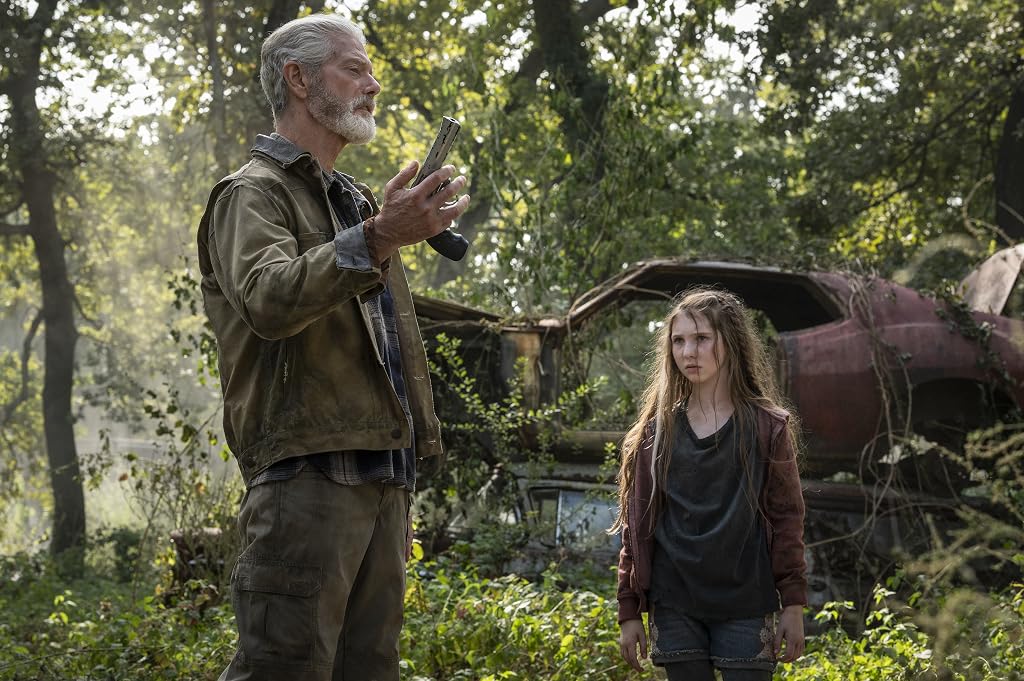 Stephen Lang et Madelyn Grace dans Don't Breathe 2 (2021)