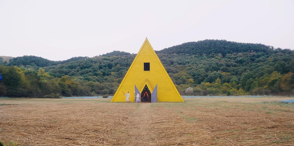 Midsommar (2019)