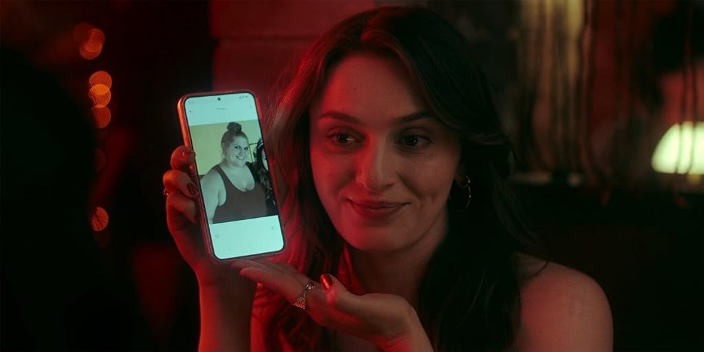 Annie Shapero dans Saccharine (2026)