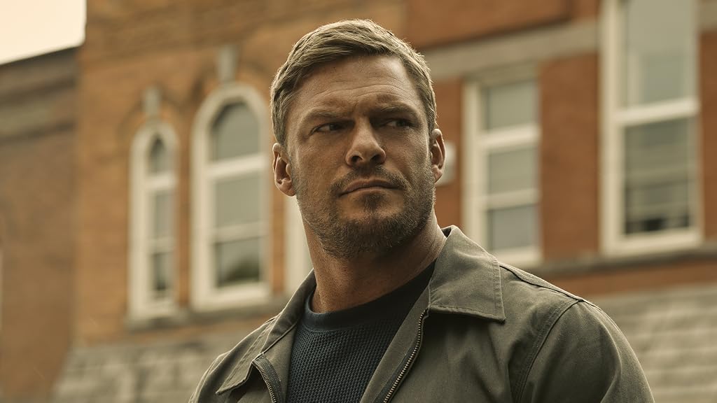 Alan Ritchson dans ATM (2023)