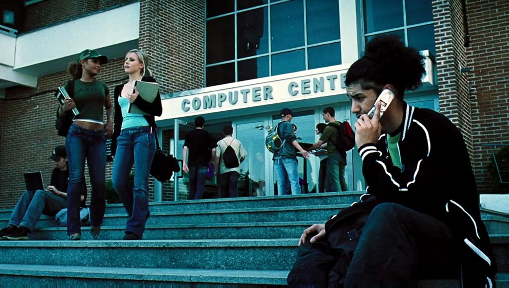 Kristen Bell, Rick Gonzalez et Christina Milian dans Pulse (2006)