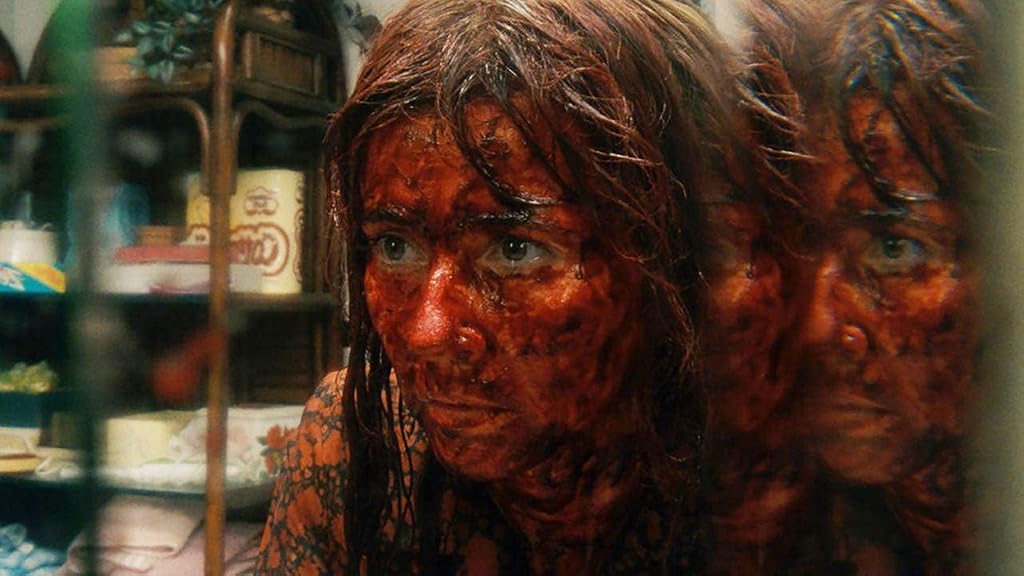 Linda Cardellini dans Crystal Lake (2026)