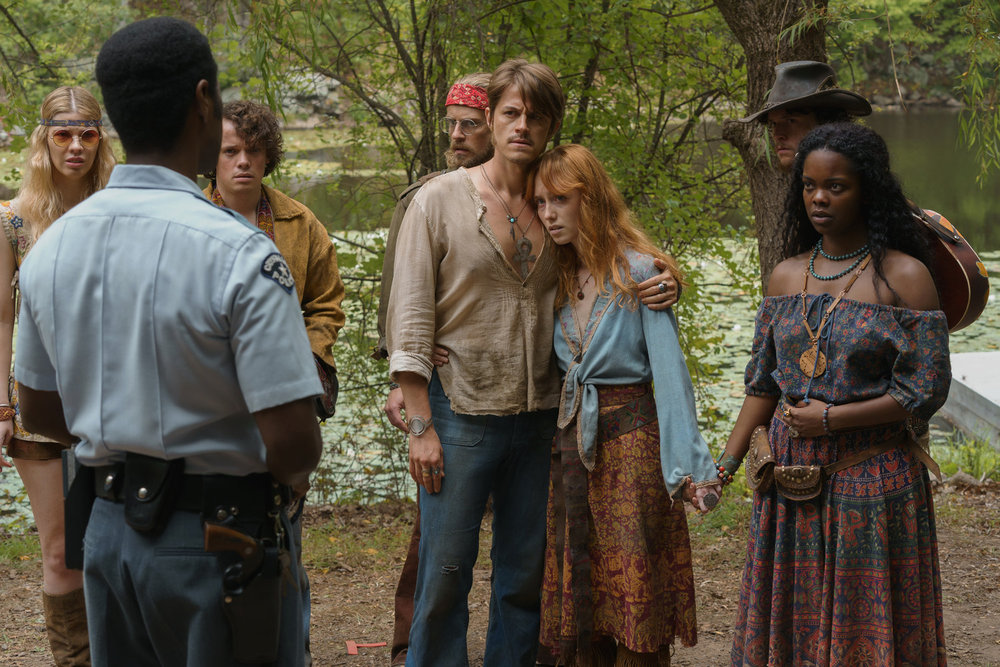Philip Themio Stoddard, Lark White, Albert DiCesare, William Catlett, Drew Scheid, April Consalo et Manon Gage dans Crystal Lake (2026)