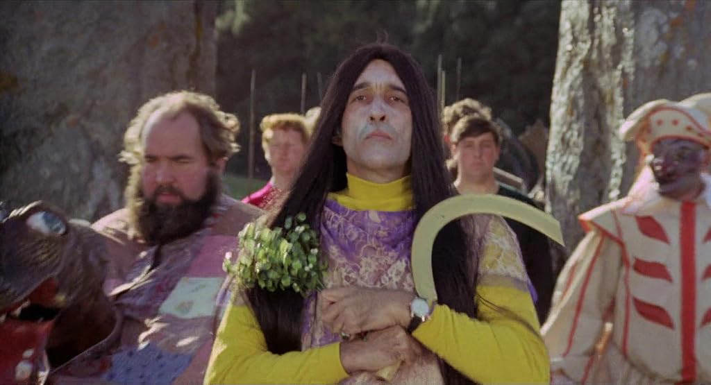 Christopher Lee et Ian Campbell dans The Wicker Man (1973)
