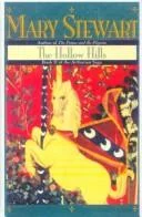 Couverture de The Hollow Hills