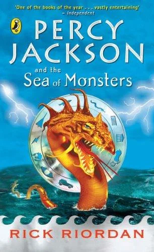 Couverture de The Sea of Monsters